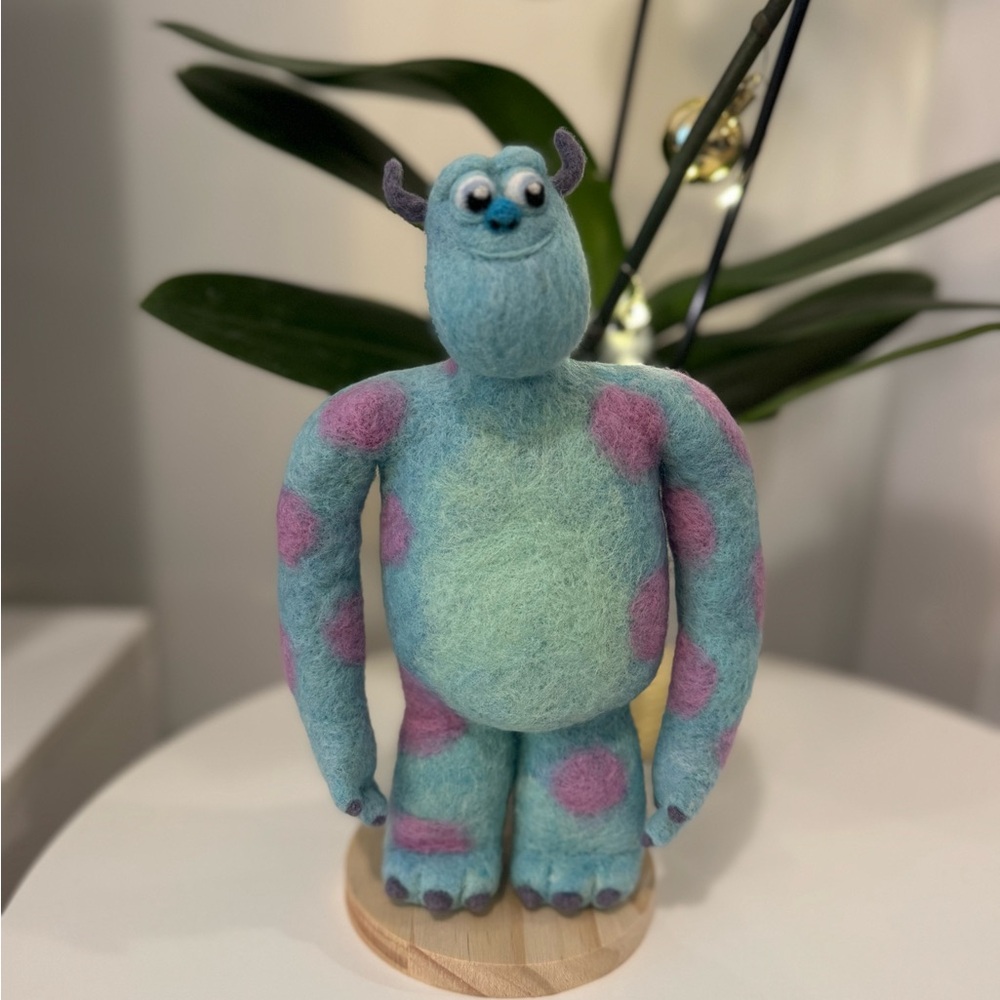 Needle felted Sullivan monsters inc 💜🩵